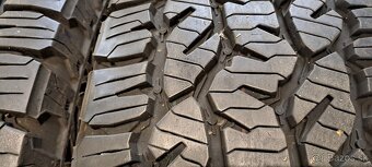 Predám 4ks skoro nové off road pneu 225/60r18-104H Matador - 3