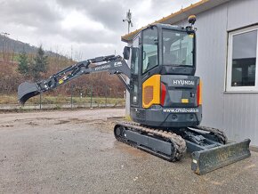 2,7 Tonové rýpadlo Hyundai HX25Az - 3