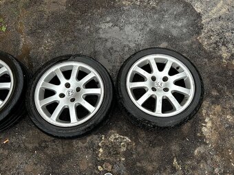 Na predaj: Originálne disky Peugeot 16” + letné pneu 205/45 - 3