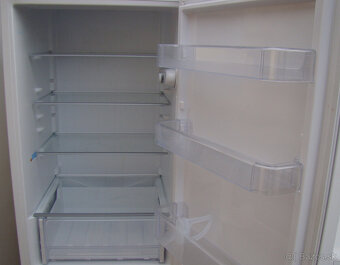Kombinovaná chladnička Indesit - 3