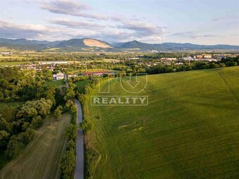 STAVENÝ pozemok v obci Lednické Rovne- Hôrka 836m2 - 3
