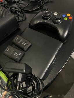 Xbox 360, 250GB + KINEKT - 3