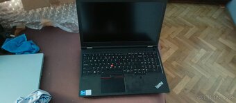 lenovo thinkpad p15 gen2 s myšou a zárukou v cene - 3