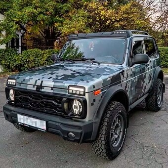 Lada Niva 4x4 URBAN/BRONTO - 3