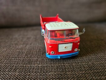 LIaz MTS 24 1:43 - 3