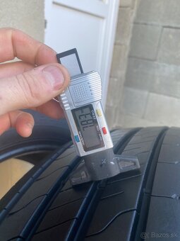 Goodyear 225 55 R19 - 3
