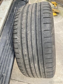 285/4o r21 Predam kolesa q7 obute goodyear - 3