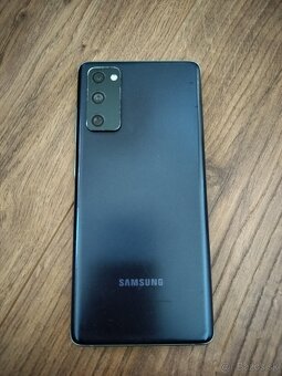 Samsung Galaxy s20 fe - 3