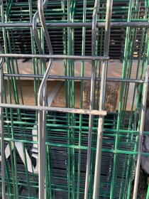 Ohradové pletivá, Panely 3D, STLPIKY - VYPREDAJ 2. TRIEDA - 3
