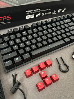 Predám Mechanickú klávesnicu HyperX Alloy FPS Cherry MX Red - 3