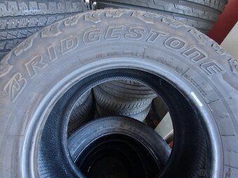 245/75R17 Celoročne - 3