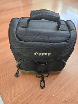 Canon EOS 1200D - 3