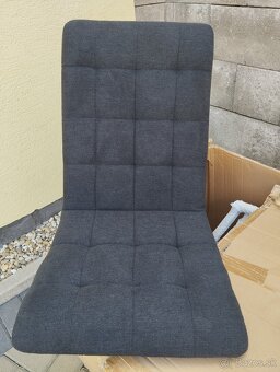 Jedálenská stolička - 3