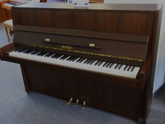 Petrof expotrný kus zo západnej Európy - 3