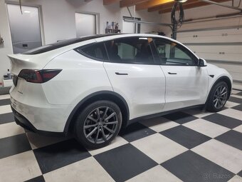 Tesla model Y AWD Long Range - 3