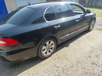 Skoda Superb 2.0tdi DSG - 3