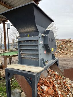 Drvič stavebných odpadov - 3