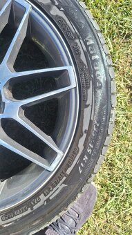 Letna sada 235/45 r17 5x112 - 3