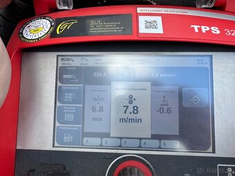 Zváračka Fronius TPS 320i s Chladičom a Podávačom drótu - 3