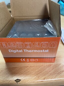 Izbový termostat wifi - 3