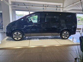 Hyundai STARIA 1,6 TGDI HEV 4x2 6AT PREMIUM 9S - 3