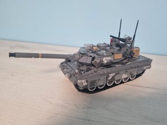 Tank stavebnica ako Lego - 3
