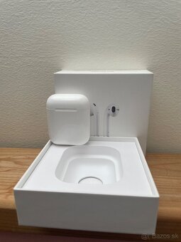 Apple AirPods - 3