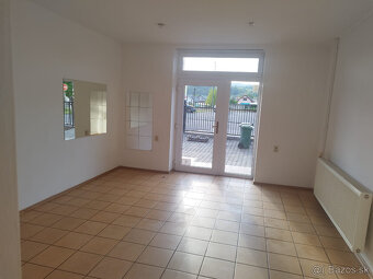 Obchodný priestor na Prenájom v Novákoch. - 3