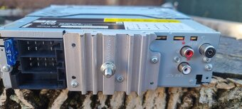 Predám autorádio JVC a transmitter Sencor - 3