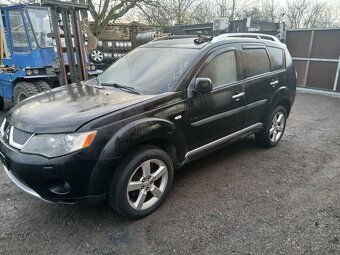 Mitsubishi Outlander II.2,4i 125kW 4B12 Automat ND - 3
