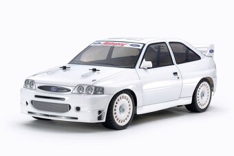 Tamiya Ford Escort karoseria - 3