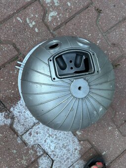 kovovy kryt asi na daky typ lampy - 3