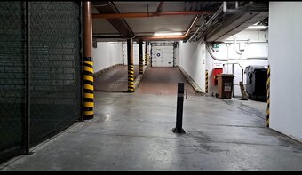 Prenájom garáže Zámocká ulica - 3