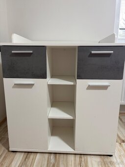 Prebaľovací pult - 3