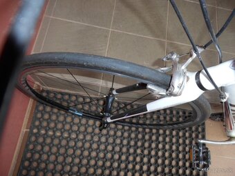 Predám cestný bicykel - 3