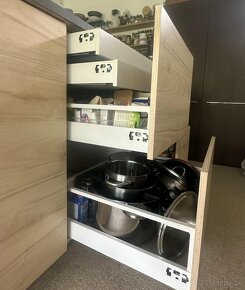 IKEA predaj 3r kuch. skrinky spodne super stav - 3
