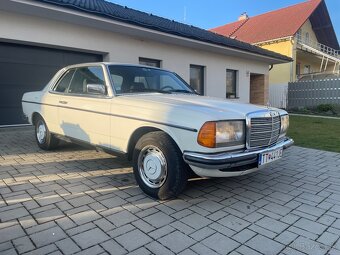 Mercedes w123 coupe - 3