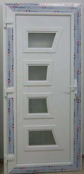 plastove vchodove dvere - 3