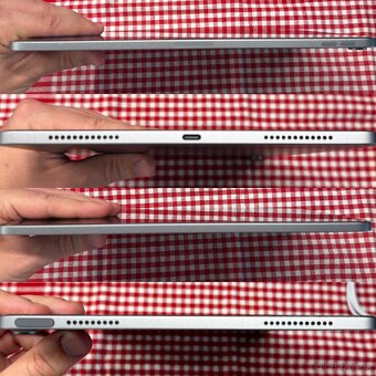 iPad Air 6 - 128GB - M2 | Wi-Fi + príslušenstvo - 3