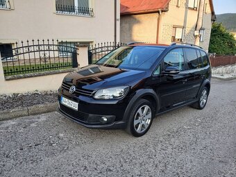 Volkswagen Touran 2.0 TDI CROSS - 3