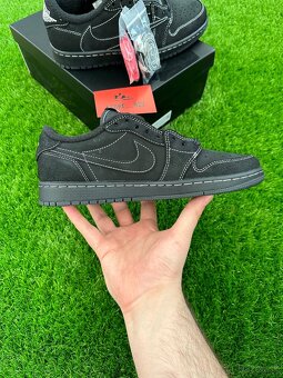 Travis Scott Black Phnatom - 3