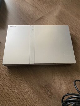 Ps2 slim silver + 6 hier - 3