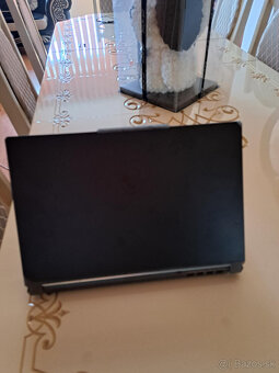 Notebook MSI CYBORG 15 A12U - 3