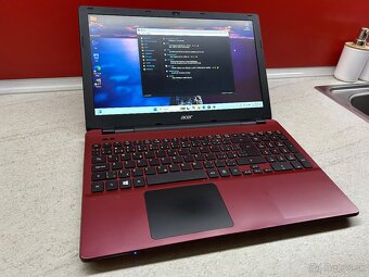 Acer Aspire E5-511 red-15,6"HD/Intel N2830/8gb ram/128gb SS - 3