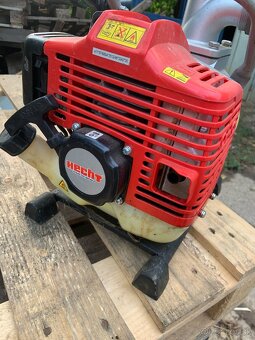 Benzinové čerpadlo na vodu Hecht - 3