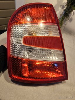 Zadné svetlá Škoda Fabia 1 Facelift Hatchback - 3