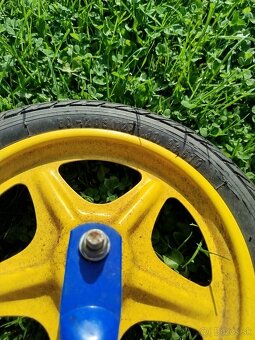 Kovové odrážadlo - 3