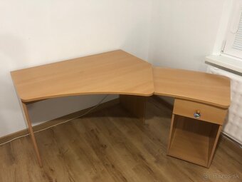 Pisaci stôl - 3