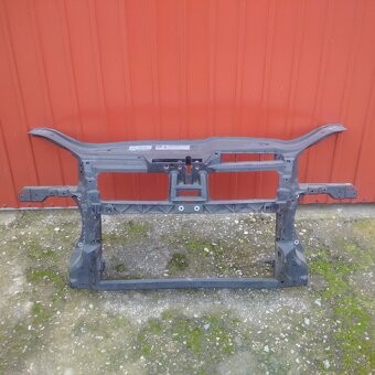 chladicova stena vw jetta golf 5V combi gti - 3