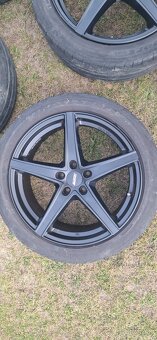 Letna sada Alutec 5x114,3 235/45R19 - 3